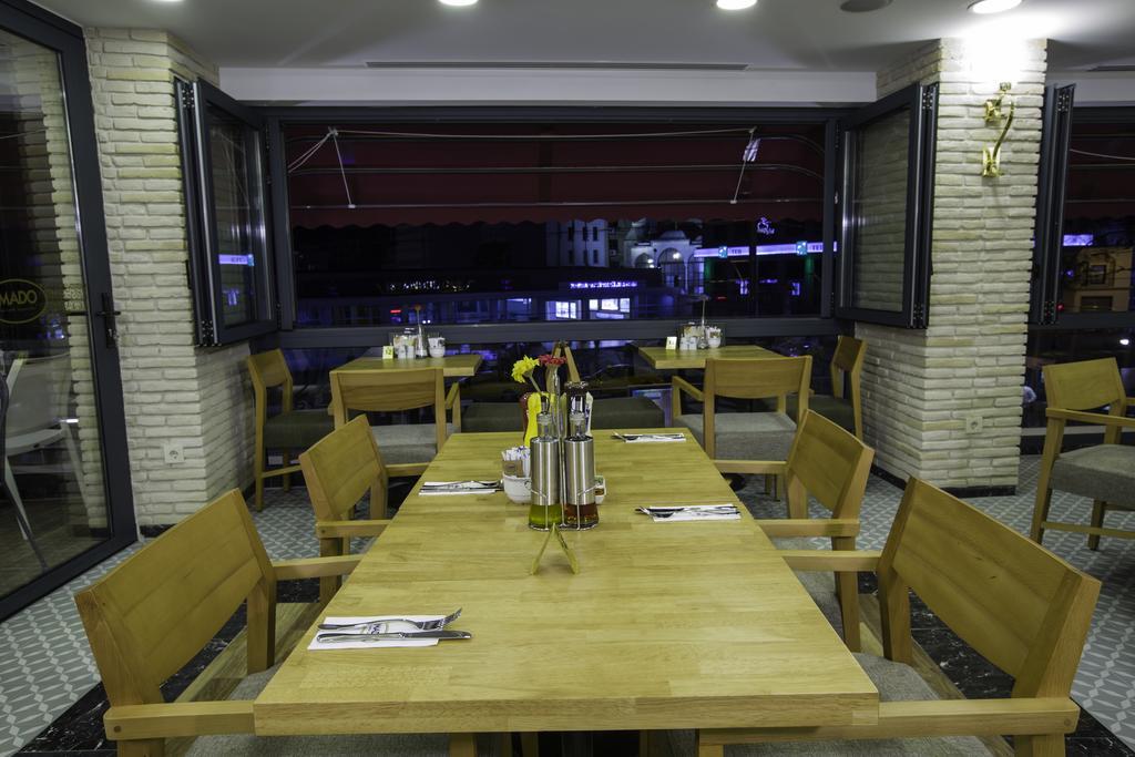 Отель Phosphorion Стамбул Экстерьер фото Restaurant in Yerevan