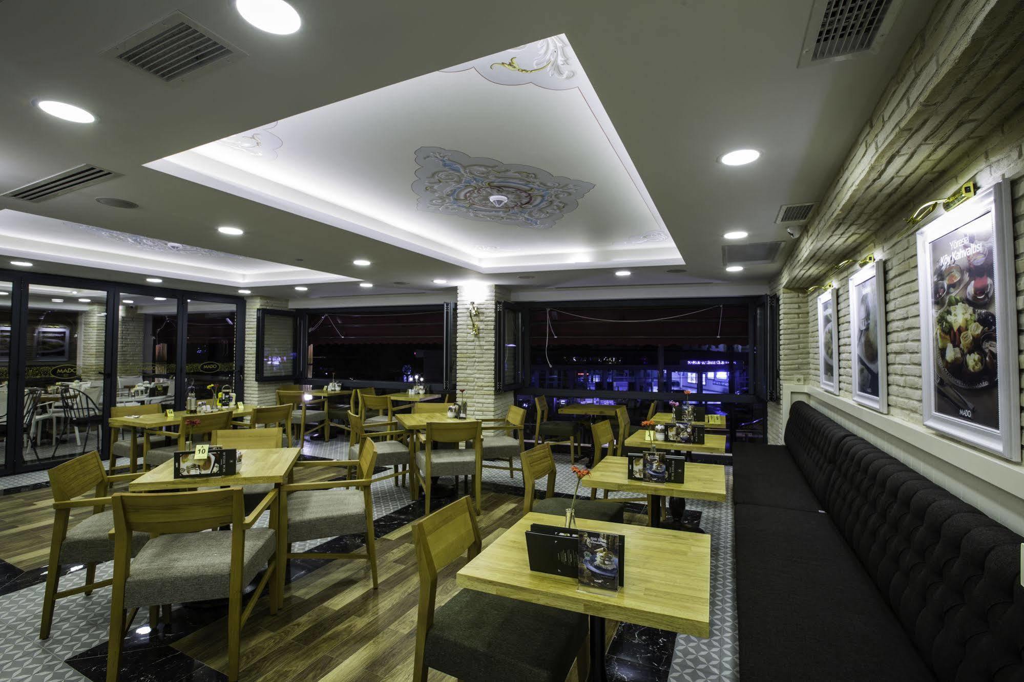 Отель Phosphorion Стамбул Экстерьер фото Restaurant in Belgrade